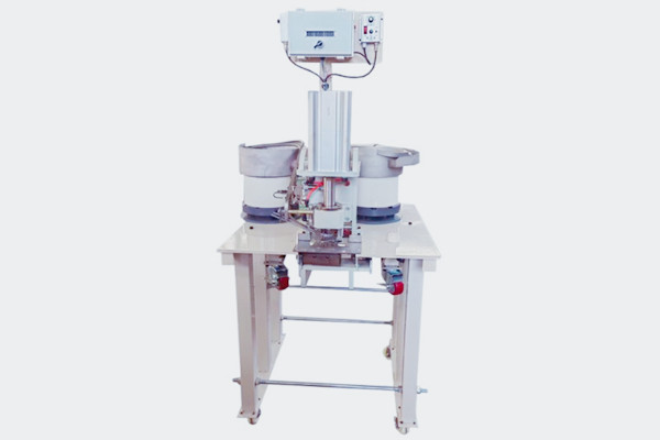 氣動鉚接機的類型、技術(shù)演進(jìn)與市場格局